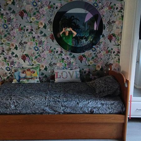 Casa Em Charneca De Caparica Villa Екстериор снимка